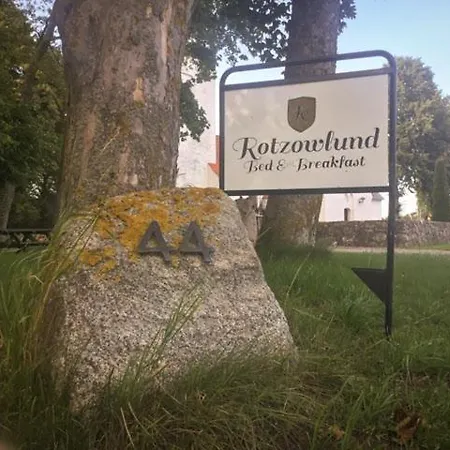 B&B Rotzowlund 그레나