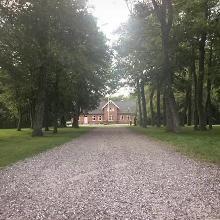 Rotzowlund 4* 그레나