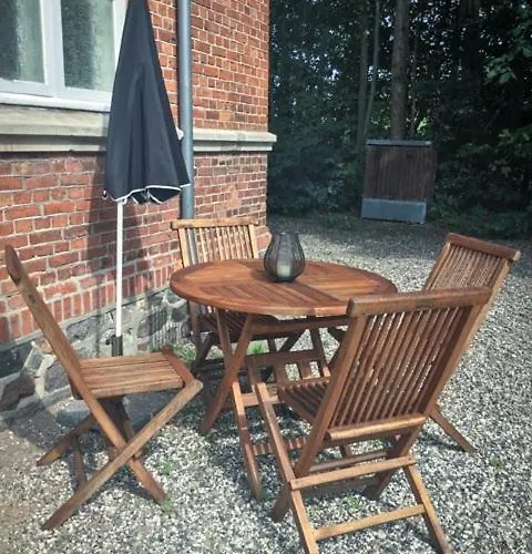 Rotzowlund Bed & Breakfast Grenå